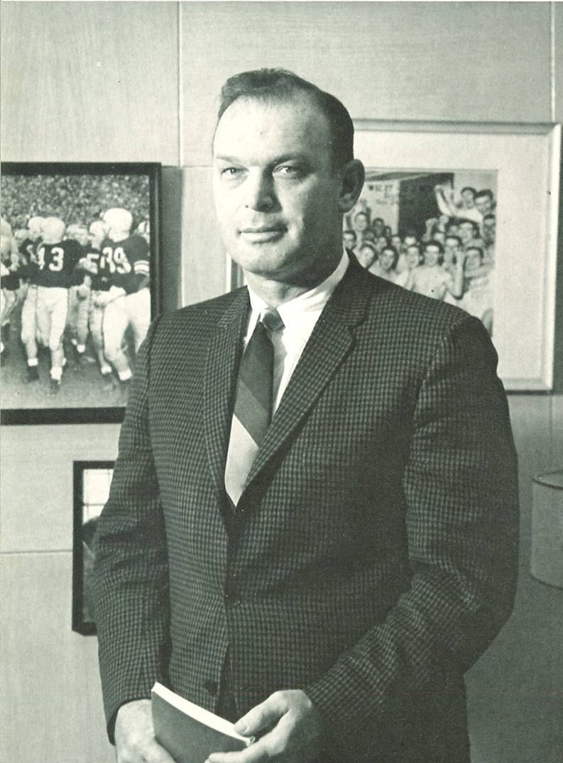 Forest Evashevski: Head Coach Iowa Hawkeyes (1952-1960)